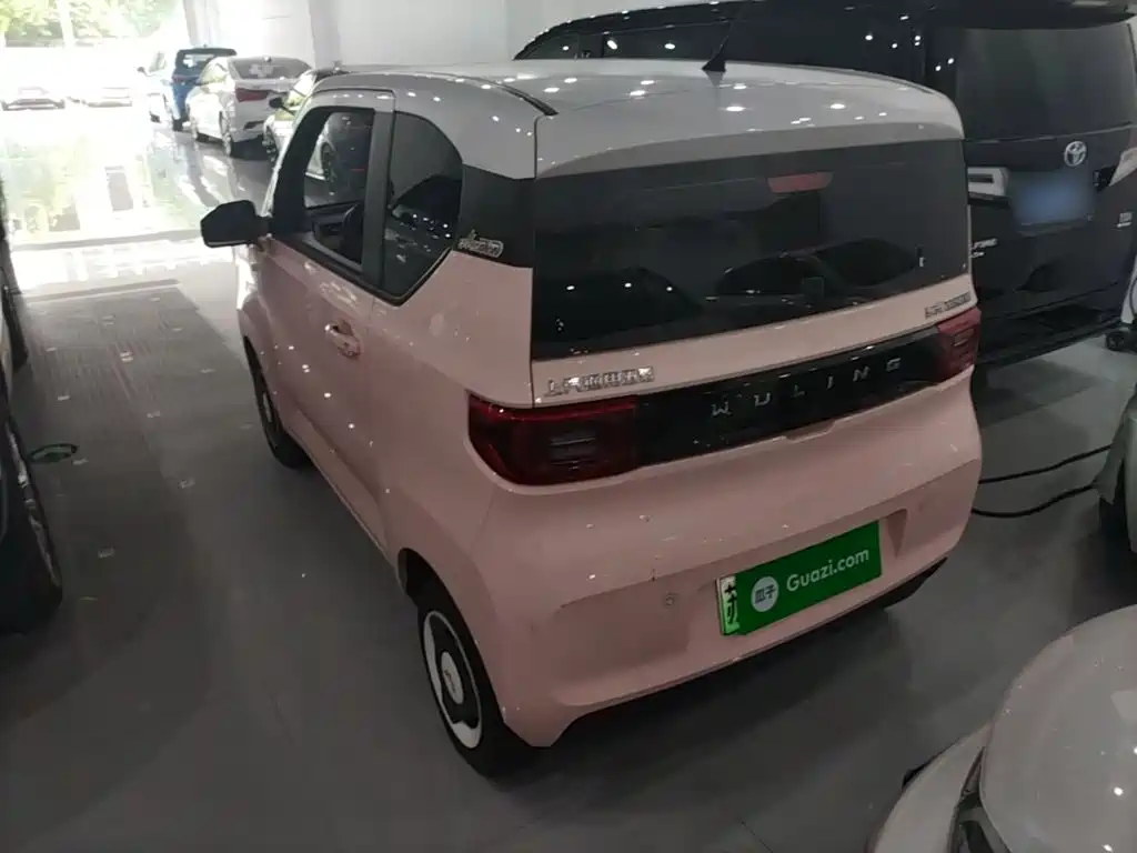 Wuling MINIEV 2021