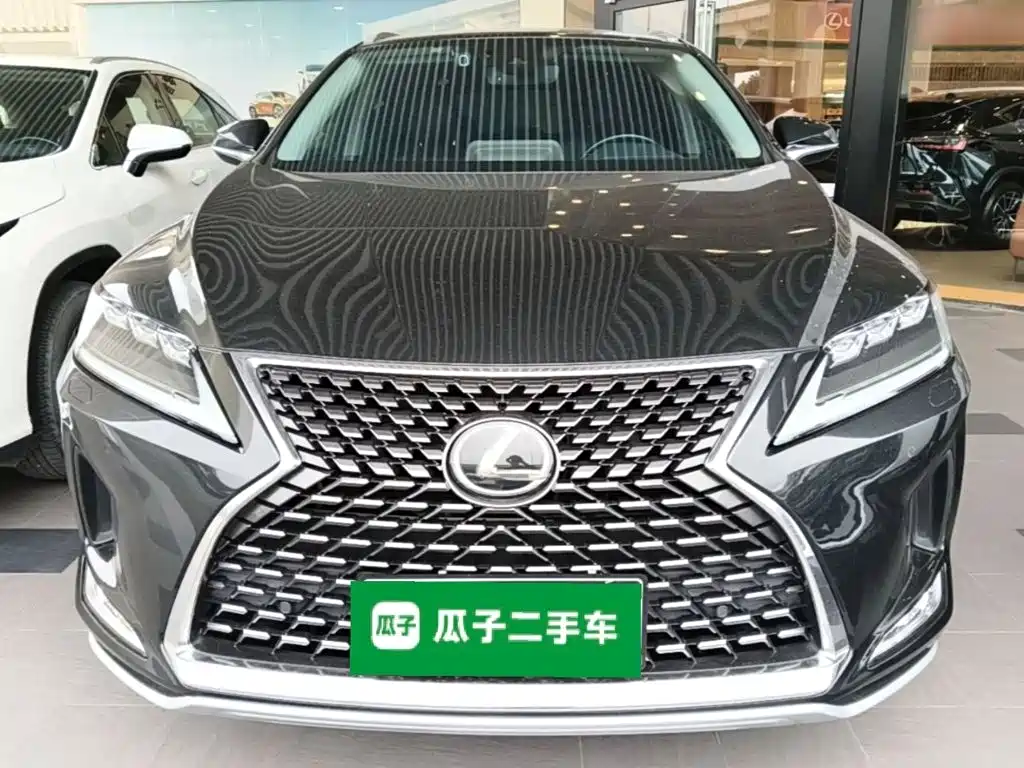 Lexus RX 2021