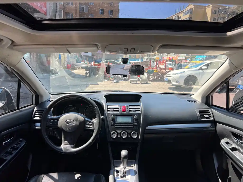 Subaru XV 2012