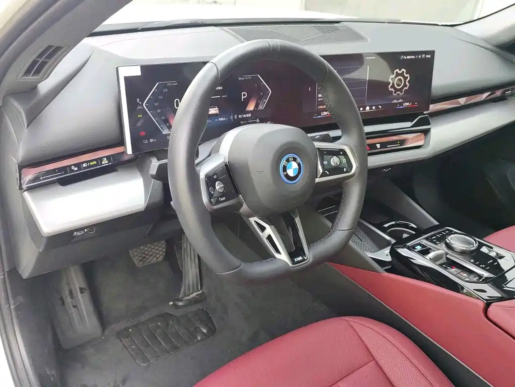 BMW i5 2026 — фото 14