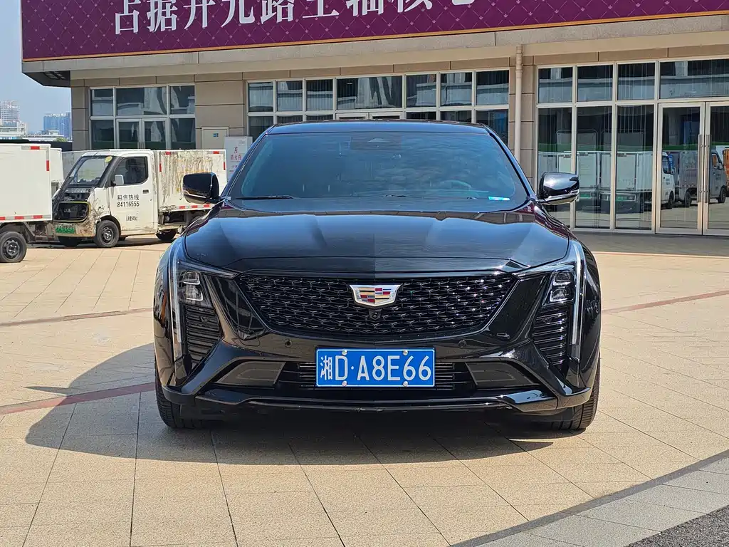 Cadillac CT5 2025 — фото 1