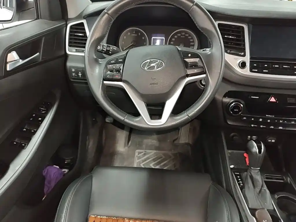 Hyundai Tucson 2017 — фото 3