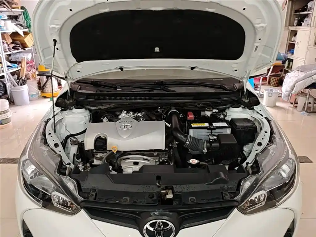 Toyota Yaris L 2020 — фото 20