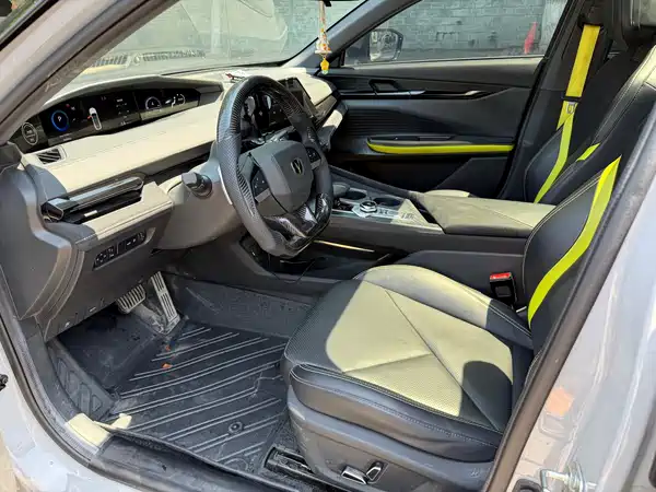 Changan UNI-V 2023