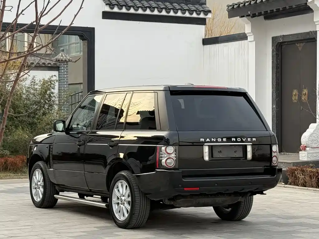 Land Rover Range Rover 2012 — фото 16