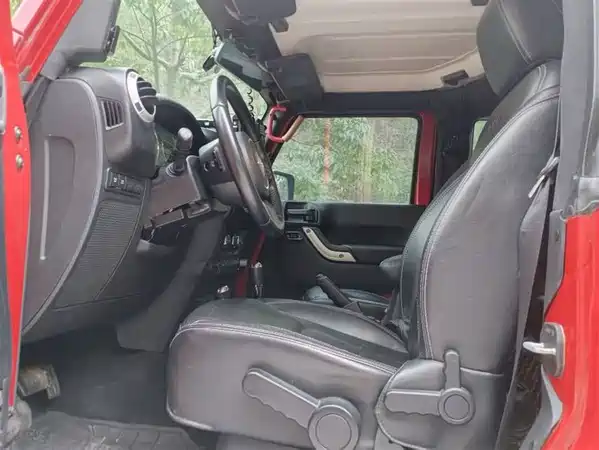 Jeep Wrangler 2013