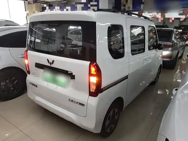 Wuling Zhiguang New Energy 2025