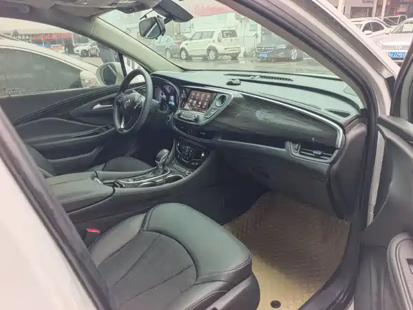 Buick Envision Plus 2020