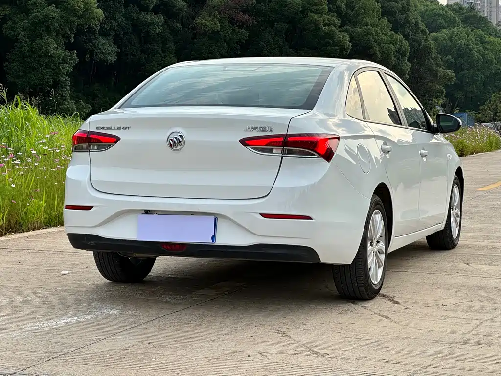 Buick Excelle 2021 — фото 13