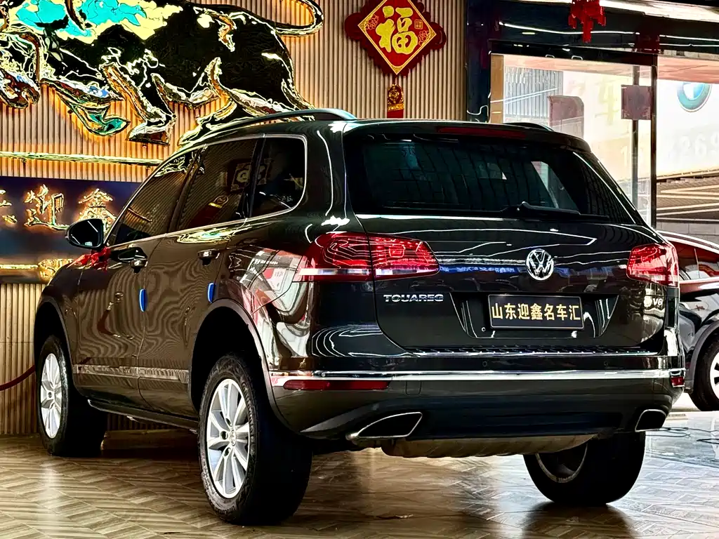 Volkswagen Touareg 2016 — фото 16