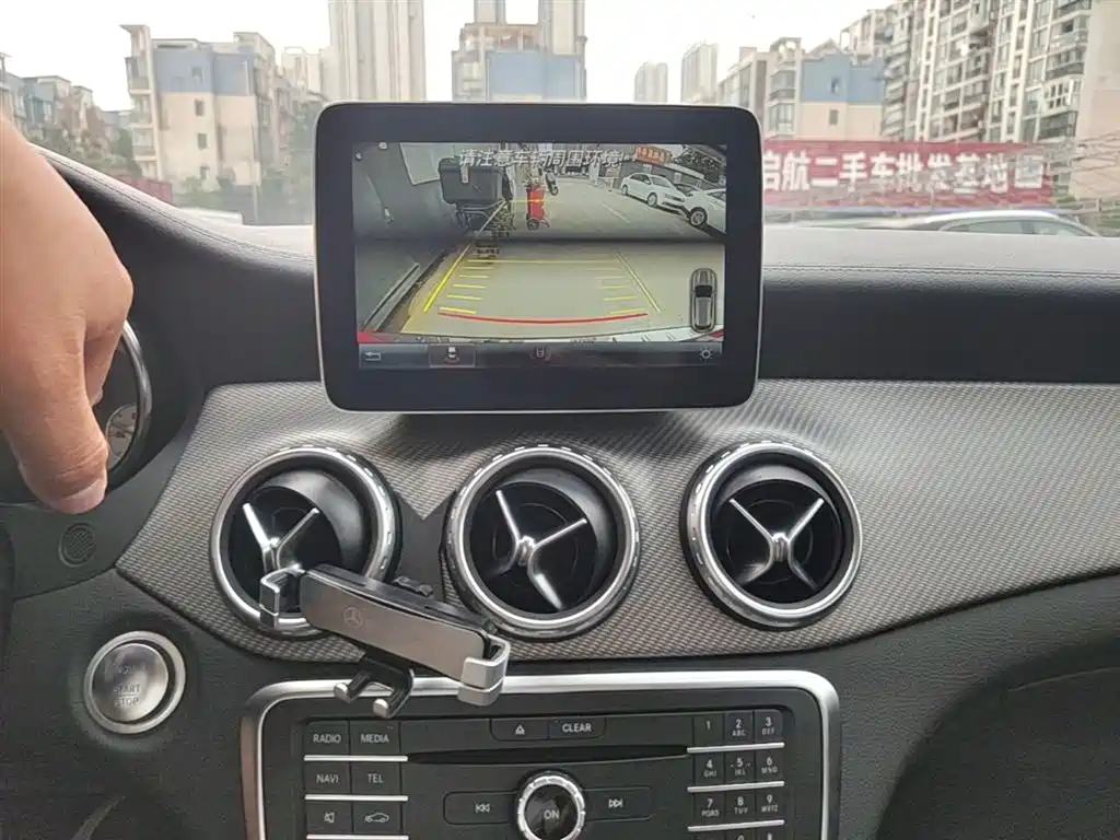 Mercedes-Benz GLA 2017 — фото 13