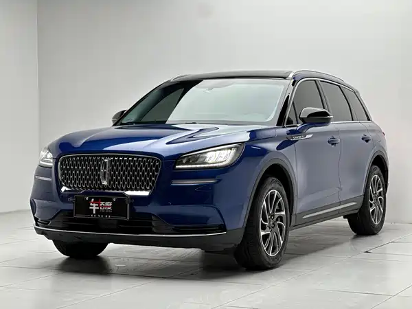 Lincoln Corsair 2021