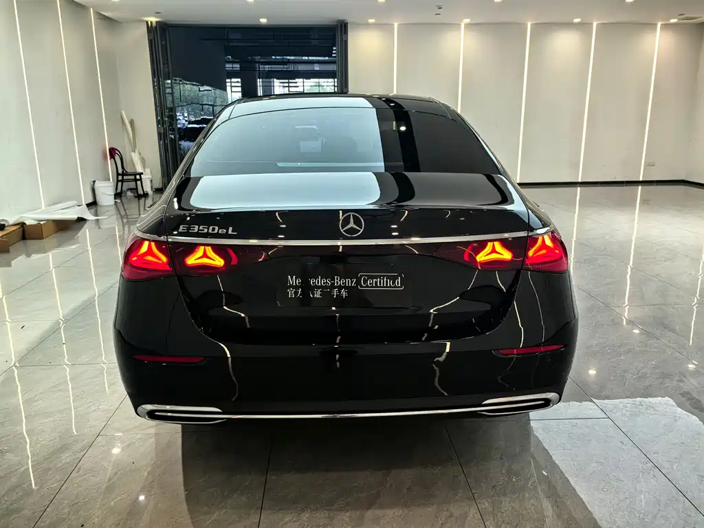 Mercedes-Benz E-Class New Energy 2025 — фото 17