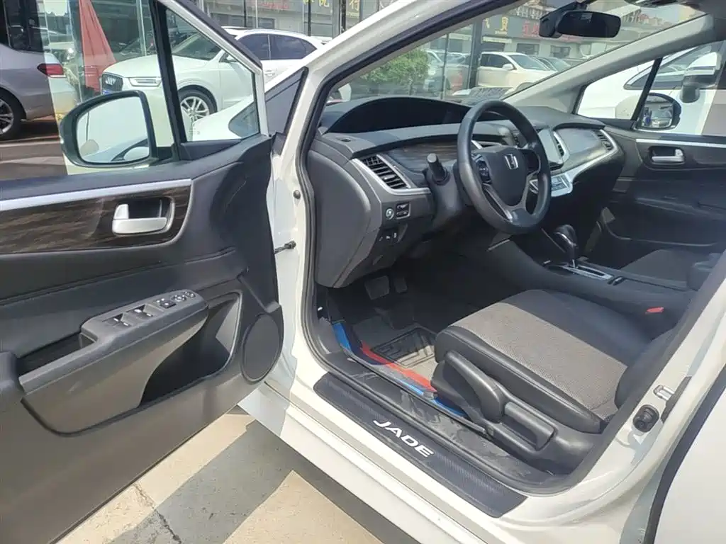 Honda Jade 2019 — фото 16