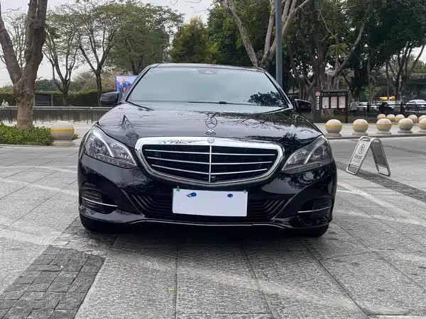 Mercedes-Benz E-Class 2015