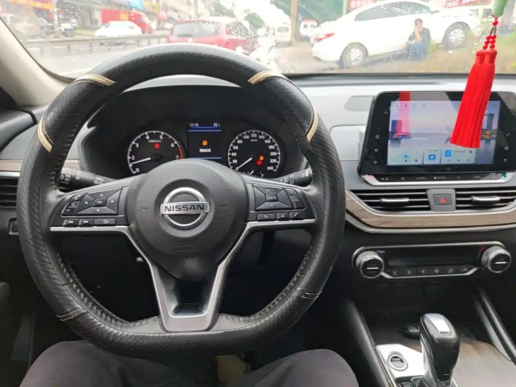 Nissan Teana 2021 — фото 10