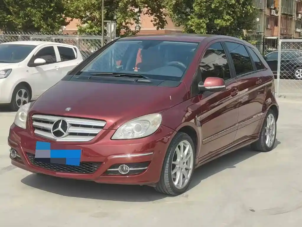 Mercedes-Benz B-Class 2011