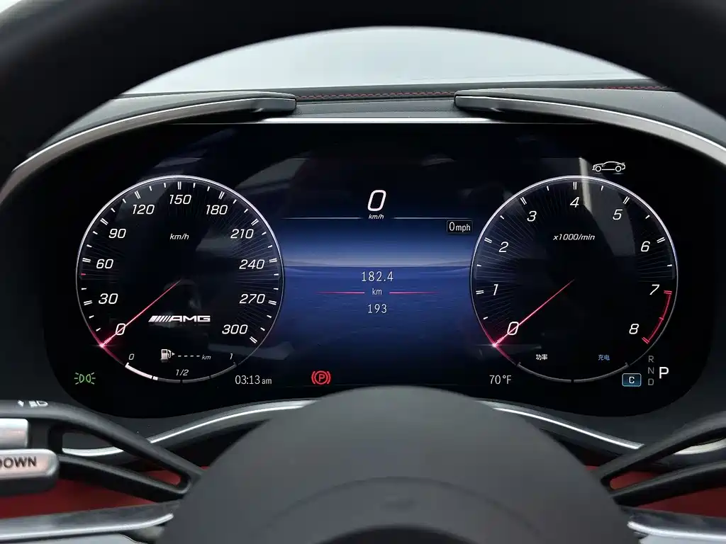 Mercedes-Benz SL-Class AMG 2025 — фото 16