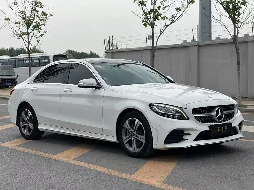 Mercedes-Benz C-Class 2018