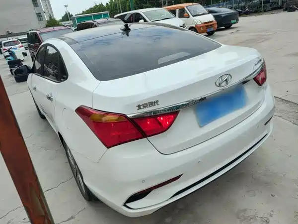Hyundai Mistra 2017
