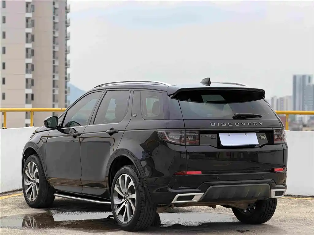 Land Rover Discovery Sport 2022 — фото 4