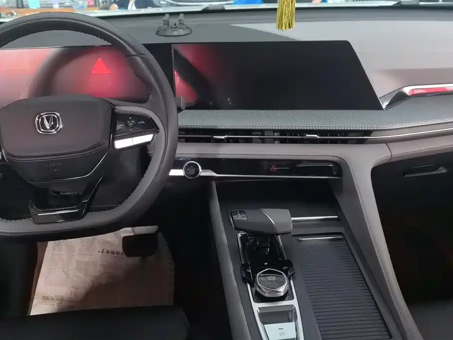 Changan CS75 PLUS 2022 — фото 12