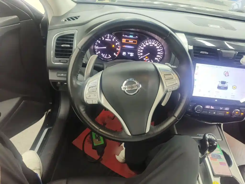 Nissan Teana 2016 — фото 11