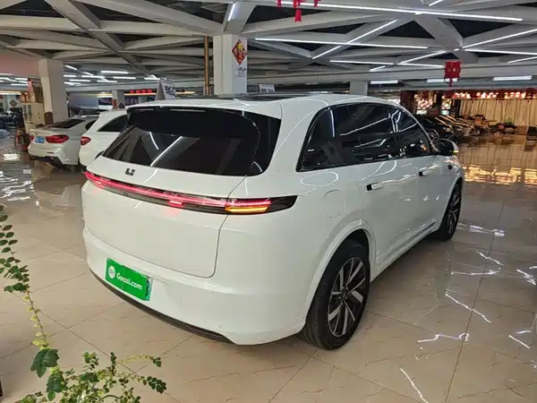 Li Auto L7 2023