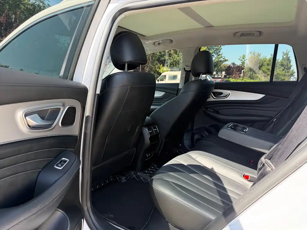 Roewe RX5 MAX 2021 — фото 11