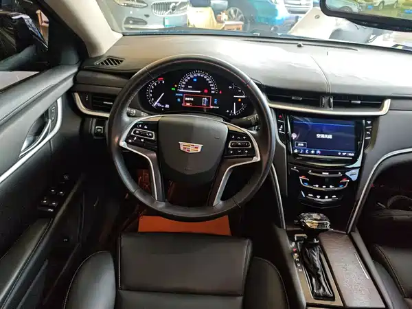 Cadillac XTS 2018