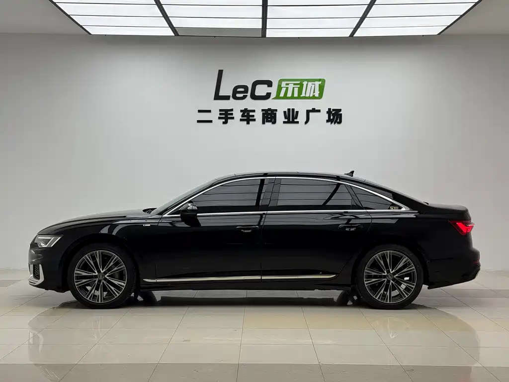 Audi A6L 2021