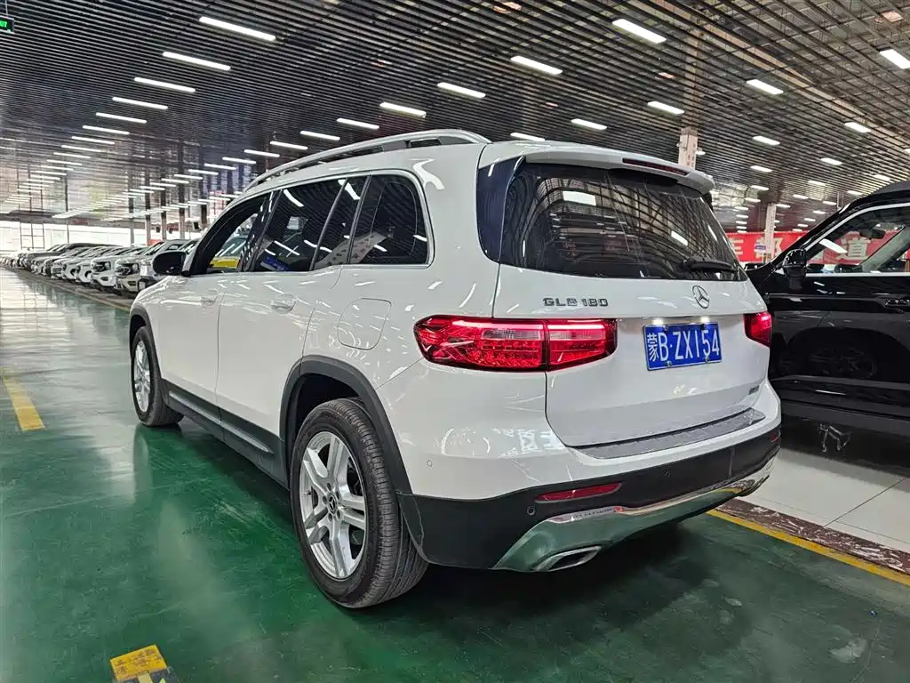 Mercedes-Benz GLB 2021 — фото 3