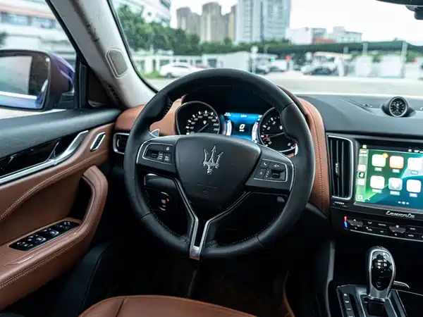 Maserati Levante 2016