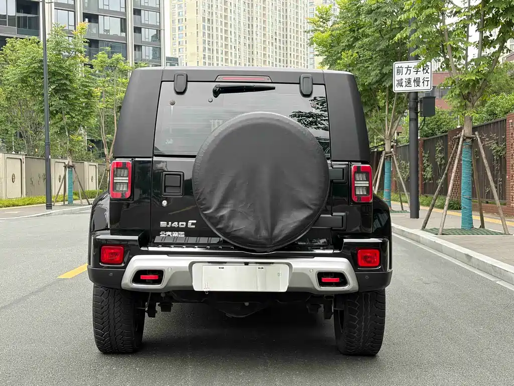 Beijing Off-Road BJ40 2022 — фото 17