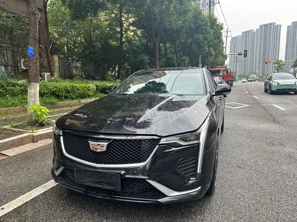 Cadillac CT4 2023
