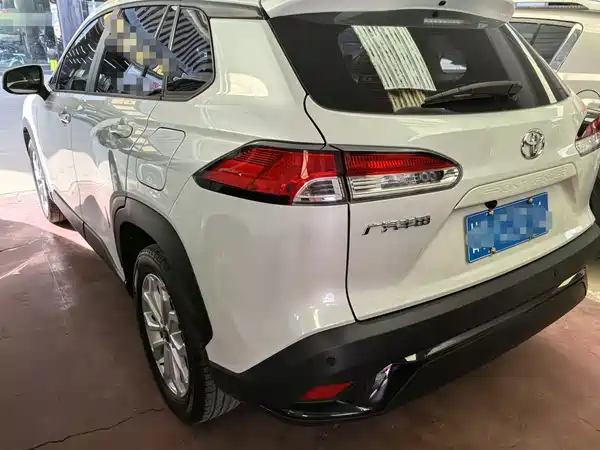 Toyota Frontlander 2024
