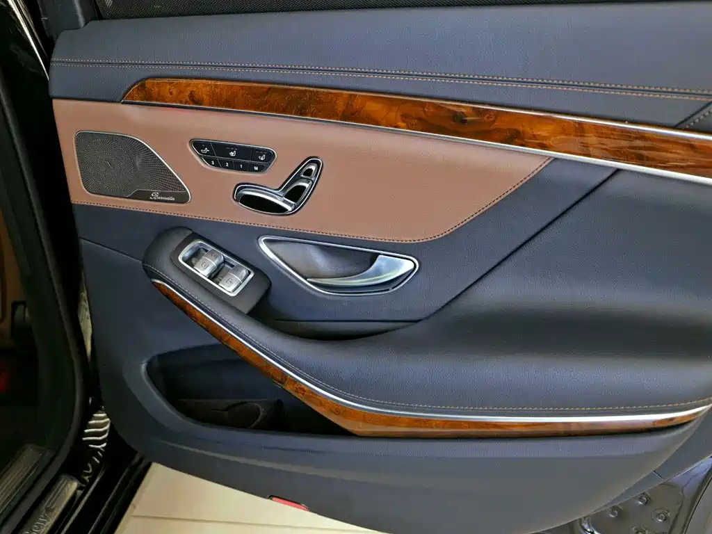 Mercedes-Benz S-Class 2016 — фото 20