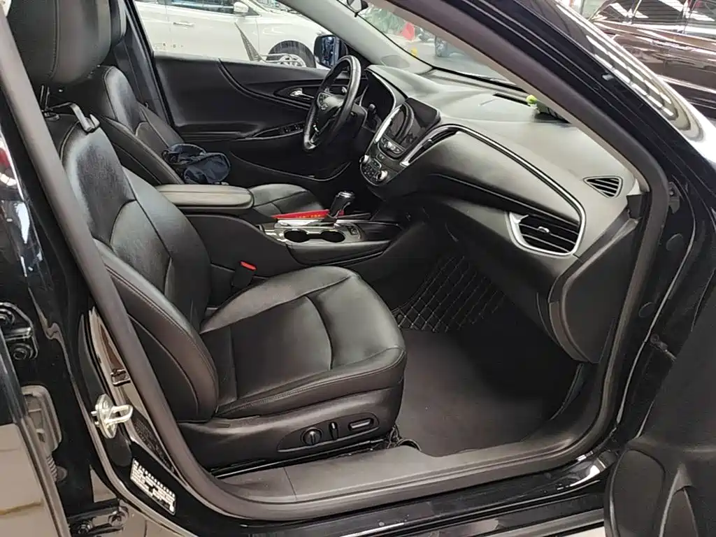 Chevrolet Malibu XL 2020 — фото 25