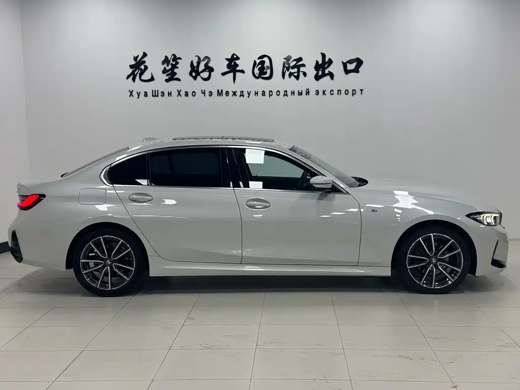 BMW 3 Series 2023
