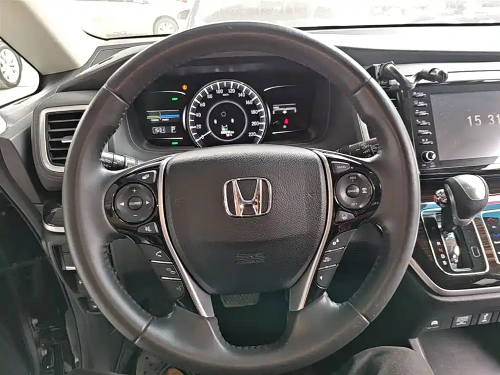 Honda Odyssey 2019 — фото 11