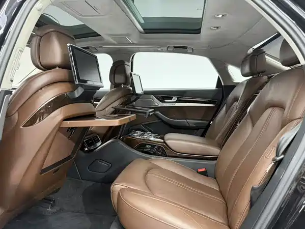 Audi A8 2015