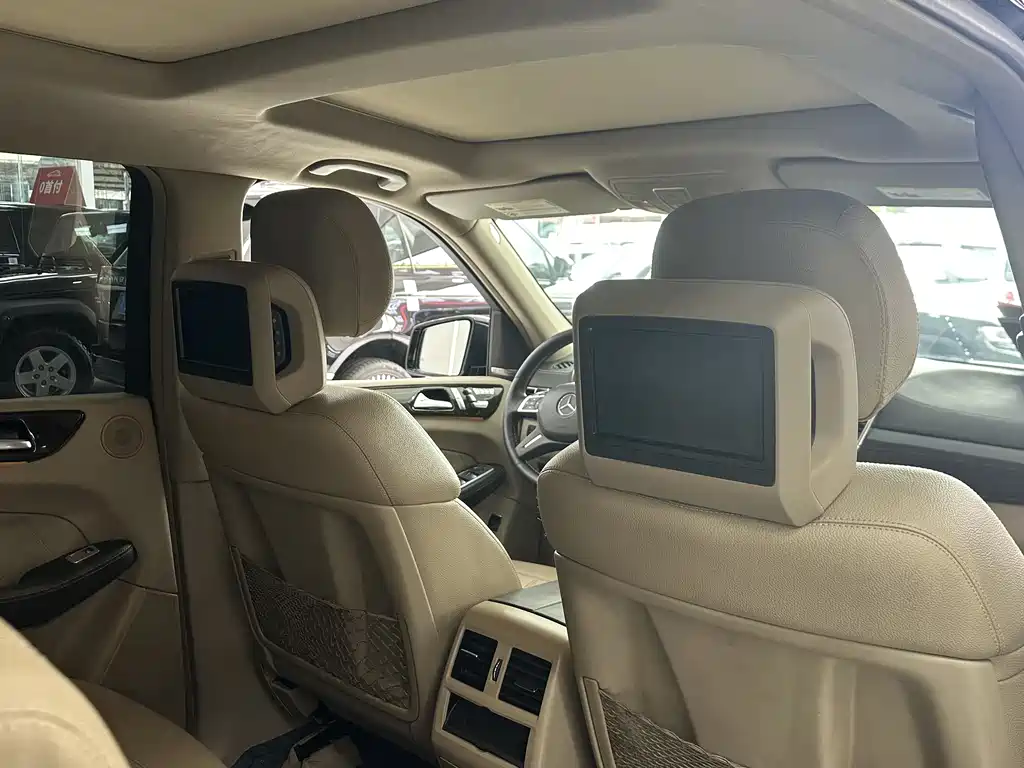 Mercedes-Benz GL-Class 2016 — фото 21