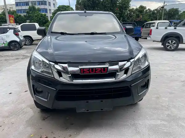 Isuzu RE-MAX Ruimai 2021