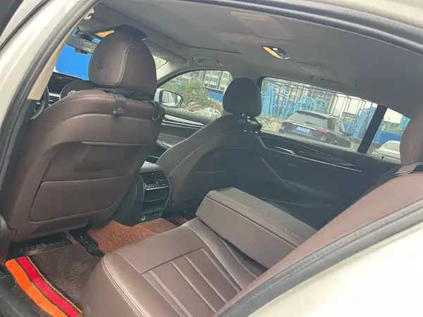 BMW 5 Series 2020