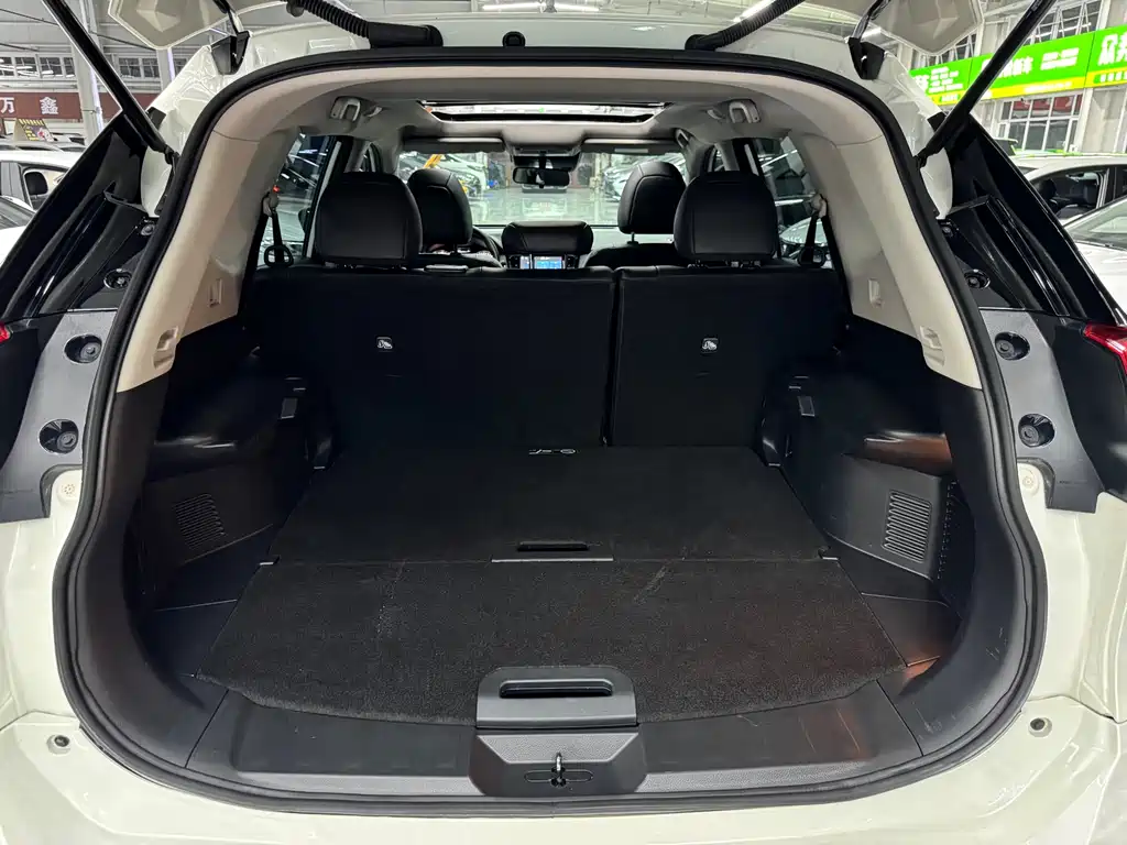 Nissan X-Trail 2023 — фото 22