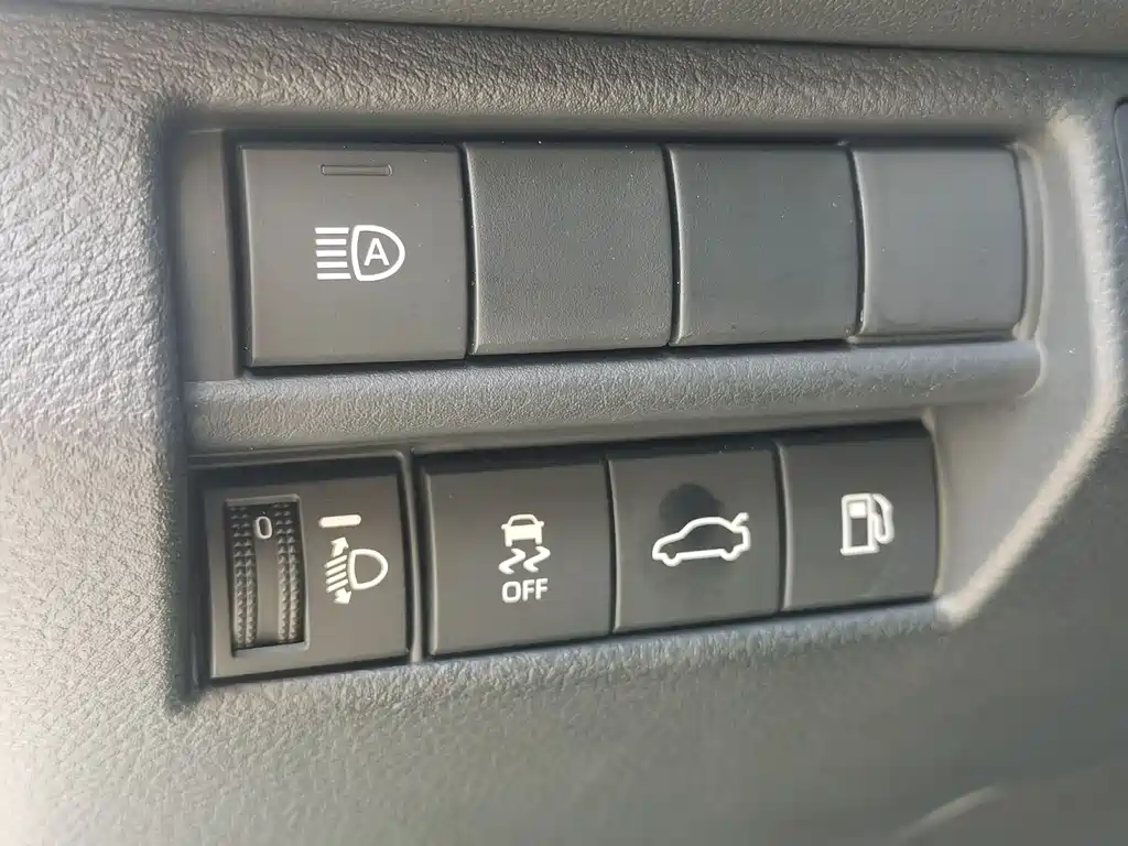 Toyota Avalon 2023 — фото 16