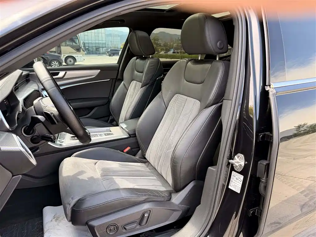 Audi A6L New Energy 2021