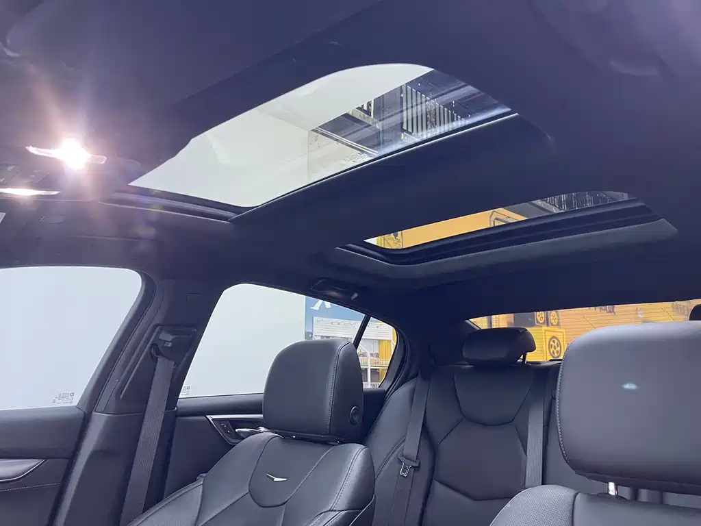 Cadillac CT5 2023 — фото 15