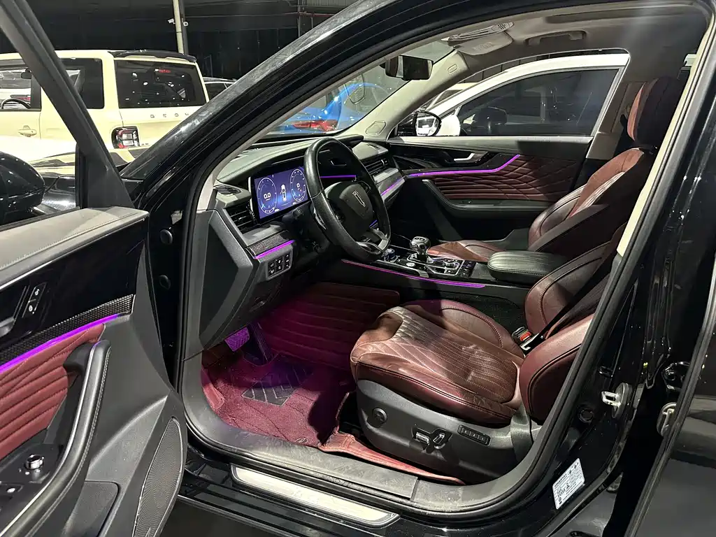 Hongqi HS5 2022