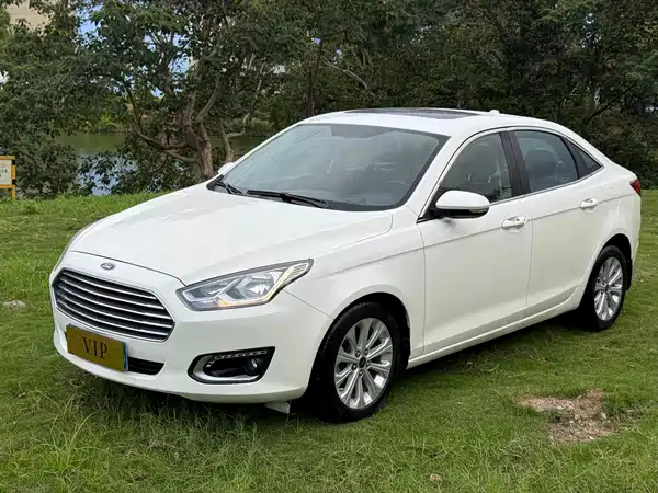 Ford Escort 2017